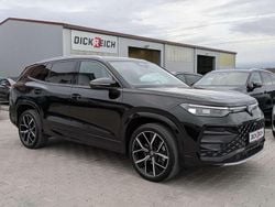 Grau Gebraucht 2025 VW Tayron R-line SUV | 51.950 € (Superpreis)