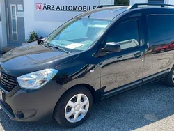 Schwarz Gebraucht 2018 Dacia Dokker Express Van | 11.590 € (Teuer)