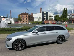 Mercedes E200