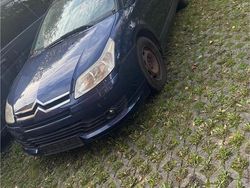 Blau Gebraucht 2006 Citroën C4 Coupé | 350 €