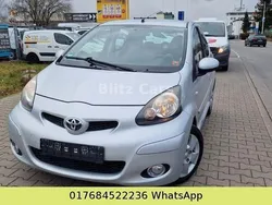 Silber Gebraucht 2009 Toyota Aygo Club Kleinwagen | 5.900 € (Fairer Preis)
