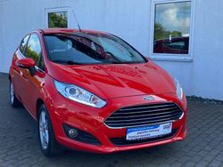 Rot Gebraucht 2014 Ford Fiesta Titanium Kleinwagen | 7.900 € (Fairer Preis)