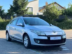 Silber Gebraucht 2013 Renault Mégane GrandTour Expression Kombi | 2.990 € (Fairer Preis)
