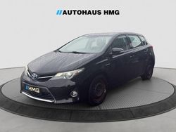 Schwarz Gebraucht 2013 Toyota Auris Hybrid Edition Limousine | 11.900 € (Fairer Preis)