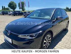 Schwarz Gebraucht 2023 VW Golf VIII Move Limousine | 22.990 € (Fairer Preis)
