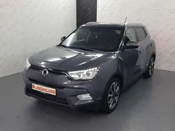 Grau Gebraucht 2017 Ssangyong Tivoli SUV | 8.790 € (Guter Preis)