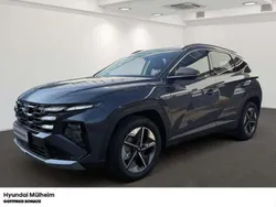 Grau Gebraucht 2024 Hyundai Tucson Trend SUV | 34.980 € (Fairer Preis)