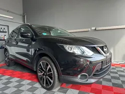 Black (m) Gebraucht 2014 Nissan Qashqai 360º SUV | 9.950 € (Fairer Preis)