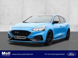 Blau Gebraucht 2022 Ford Focus ST Limousine | 27.250 € (Fairer Preis)