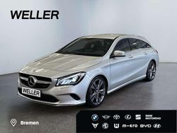 Polar silver metallic paint Gebraucht 2018 Mercedes CLA180 Urban Limousine | 19.980 € (Fairer Preis)