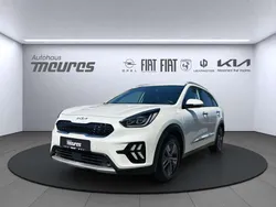 (swp) snow white pearl Gebraucht 2021 Kia Niro Spirit SUV | 22.888 € (Etwas zu teuer)