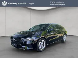 Nachtschwarz Gebraucht 2024 Mercedes CLA180 Shooting Brake Advanced Kombi | 28.800 € (Guter Preis)