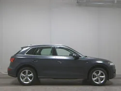 Grau Gebraucht 2019 Audi Q5 Sport SUV | 23.980 € (Fairer Preis)