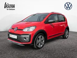 Rot Gebraucht 2017 VW cross up! Kleinwagen | 12.660 € (Etwas zu teuer)