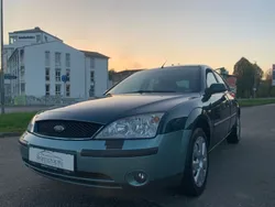 Grün Gebraucht 2002 Ford Mondeo Ambiente Limousine | 1.990 € (Fairer Preis)