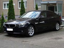 Schwarz Gebraucht 2015 BMW 318 Gran Turismo Limousine | 9.800 € (Fairer Preis)