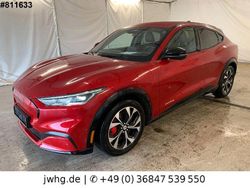 Lucid rot Gebraucht 2021 Ford Mustang Mach-E SUV | 26.950 € (Fairer Preis)