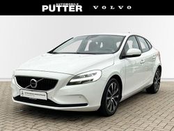 Weiss Gebraucht 2018 Volvo V40 Momentum Kombi | 16.990 € (Etwas zu teuer)