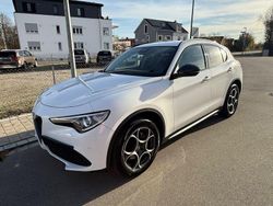 Weiß Gebraucht 2019 Alfa Romeo Stelvio Tech Edition SUV | 21.990 € (Superpreis)