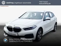 Grau Gebraucht 2023 BMW 118 Sport Line Kleinwagen | 28.890 € (Etwas zu teuer)