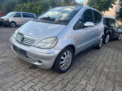 Grau Gebraucht 2003 Mercedes A190 Elegance Limousine | 3.999 € (Teuer)