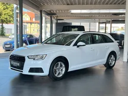 Weiß Gebraucht 2019 Audi A4 Ambiente Kombi | 20.950 € (Guter Preis)