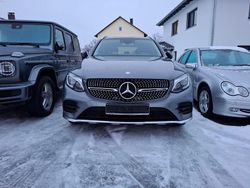 Grau Gebraucht 2016 Mercedes GLC220 AMG line SUV | 33.990 €