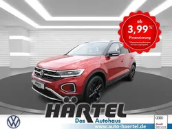 Kings red, metallic Gebraucht 2023 VW T-Roc Style SUV | 31.200 € (Fairer Preis)