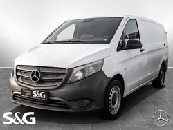 Weiß Gebraucht 2021 Mercedes Vito Van / Kleinbus | 15.977 €