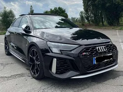 Schwarz Gebraucht 2022 Audi RS3 Comfort Kleinwagen | 62.500 €