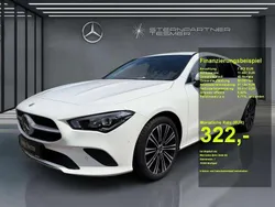 Weiß Gebraucht 2023 Mercedes CLA200 Limousine | 29.990 € (Superpreis)