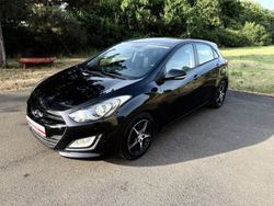 Schwarz Gebraucht 2013 Hyundai i30 Classic Limousine | 9.990 € (Teuer)