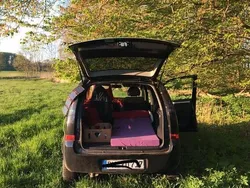 Schwarz Gebraucht 2010 Opel Meriva Van / Kleinbus | 3.000 € (Guter Preis)