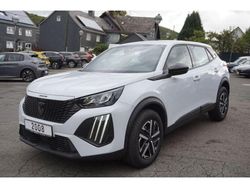 Weiss/typ aussenverkleidung meta (metallic) Gebraucht 2024 Peugeot 2008 Active SUV | 21.400 € (Fairer Preis)