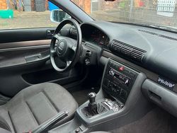 Silber Gebraucht 1999 Audi A4 Limousine | 1.800 € (Fairer Preis)