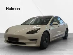 Weiß Gebraucht 2021 Tesla Model 3 Standard Range Plus Limousine | 21.208 € (Fairer Preis)