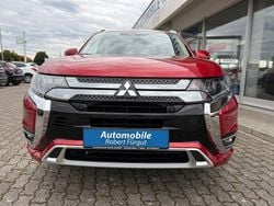 Rot Gebraucht 2019 Mitsubishi Outlander P-HEV Plus SUV | 19.900 € (Fairer Preis)