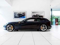 Blau Gebraucht 2021 Ferrari GTC4Lusso | 300.020 €