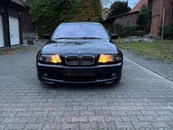 Blau Gebraucht 1999 BMW 323 Limousine | 5.499 € (Fairer Preis)