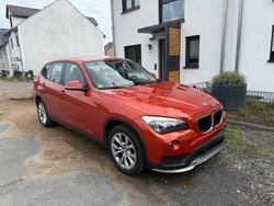 Orange Gebraucht 2012 BMW X1 SUV | 9.000 € (Guter Preis)