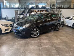 Schwarz Gebraucht 2013 Opel Zafira Tourer Sport Van / Kleinbus | 10.199 € (Fairer Preis)