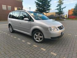 Silber Gebraucht 2003 VW Touran Van / Kleinbus | 2.799 € (Fairer Preis)