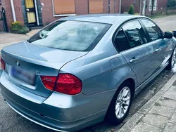 Blau Gebraucht 2010 BMW 318 Limousine | 5.300 € (Fairer Preis)