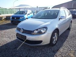 Reflexsilber metallic Gebraucht 2013 VW Golf VII Comfortline Kombi | 6.999 € (Fairer Preis)