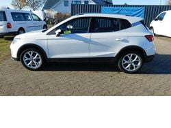 Candyweiss b9aweiß Gebraucht 2023 Seat Arona FR-Line SUV | 16.990 € (Guter Preis)