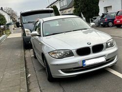 Grau Gebraucht 2009 BMW 116 Kleinwagen | 4.950 € (Fairer Preis)