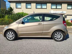 Gold Gebraucht 2005 Mercedes A150 Elegance Coupé | 2.490 € (Superpreis)