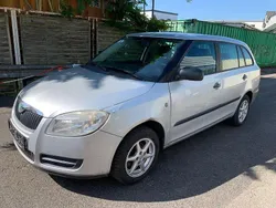 Silber Gebraucht 2009 Skoda Fabia Cool Edition Kombi | 1.299 € (Guter Preis)