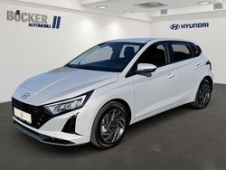 Grau Gebraucht 2025 Hyundai i20 Trend Limousine | 20.980 € (Teuer)