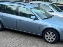 Blau Gebraucht 2005 Ford Mondeo Kombi | 3.980 €